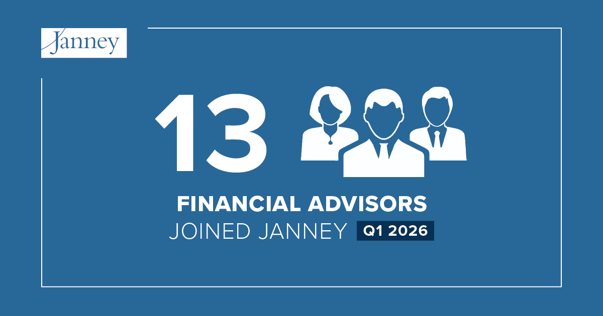 News Recruiting Photo